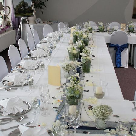Hotel Dorotheenhof Cottbus Bagian luar foto