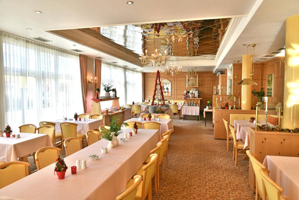 Hotel Dorotheenhof Cottbus Bagian luar foto